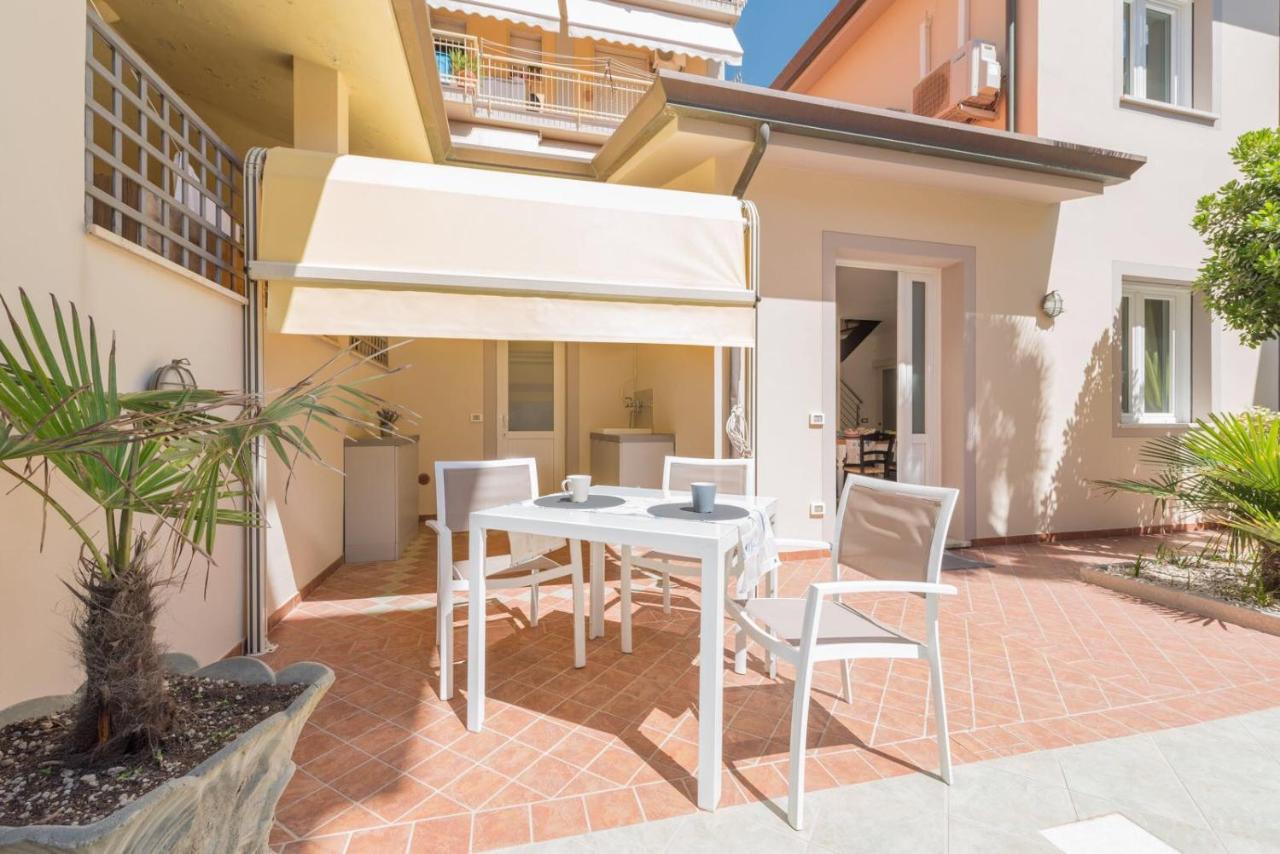 Casa Mare Gemma Villa Lido di Camaiore Exterior photo